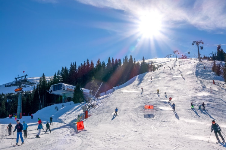 Lyžiarske strediská a ceny skipasov na Slovensku