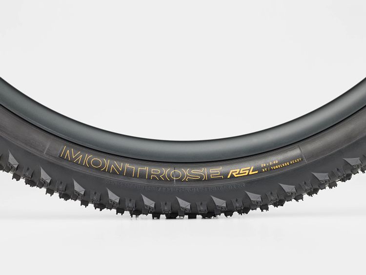 Plášte Bontrager Montrose