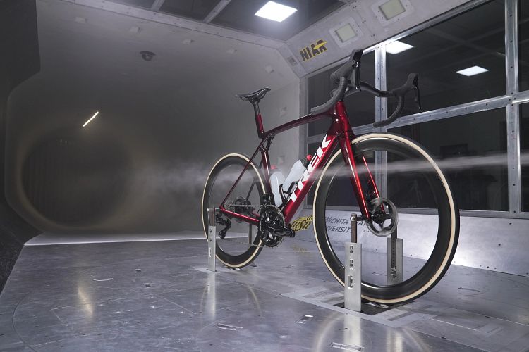 Trek Madone Gen 8 – Cestná raketa budúcnosti