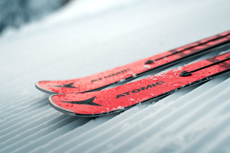 Atomic od histórie po súčasnosť