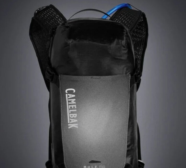 Batoh Camelbak Lobo 9 Fired Brick/Black