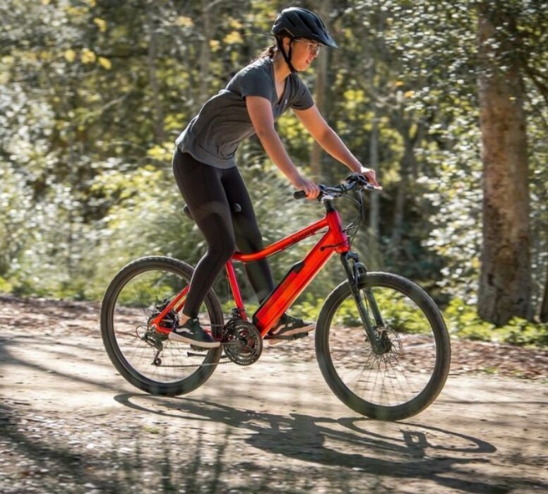 Bazárový krosový bicykel Schwinn Searcher GS