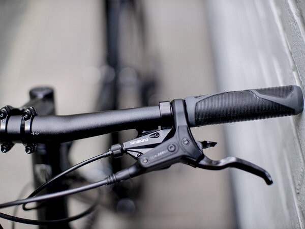 Bicykel Trek Dual Sport 2 Equipped Stagger Dnister Black 2020