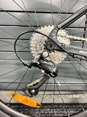 Testovaný bicykel Giant FastRoad AR 2 Metallic Black 2024