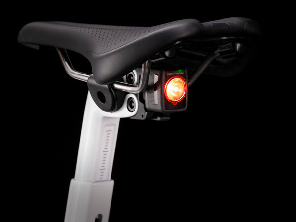 Bicykel Trek Domane SLR 7 Trek White/Blue 2021