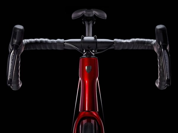 Bicykel Trek Domane SLR 7 Gen 4 Metallic Red Smoke to Red Carbon Smoke 2025