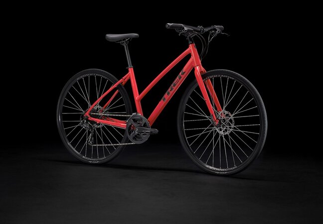 Bicykel Trek FX 2 Disc Stagger Satin Viper Red 2023