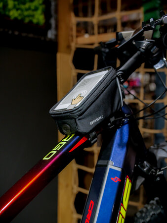 Elektrobicykel Crussis E-Largo 9.7 M Yellow/Blue/Red 2022