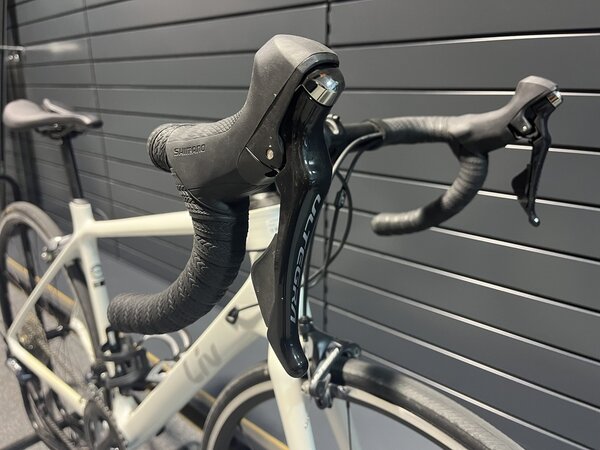 Testovaný Bicykel Liv Langma Advanced 1 Unicorn White 2021