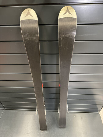 Používané lyže Dynastar Team Speed T2