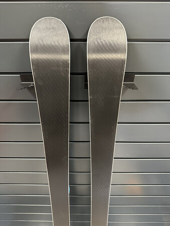 Používané lyže Nordica Ace J