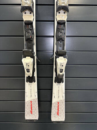 Používané lyže Nordica Elexa