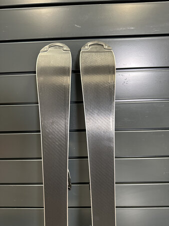 Používané lyže Nordica Victory