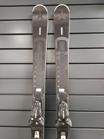 Používané Lyže Atomic Cloud 12 21/22 T1