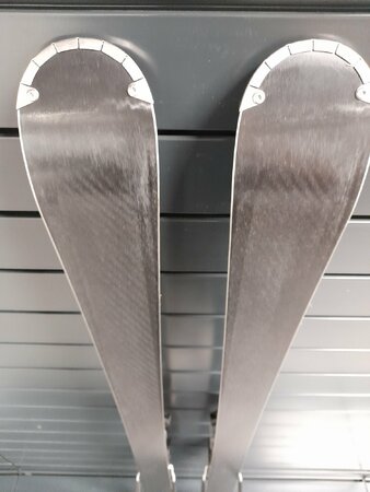 Používané Lyže Atomic Cloud 12 21/22 T1