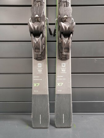 Používané lyže Atomic Redster X7 22/23 T3