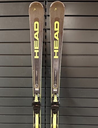 Používané lyže Head Supershape e-Speed 23/24