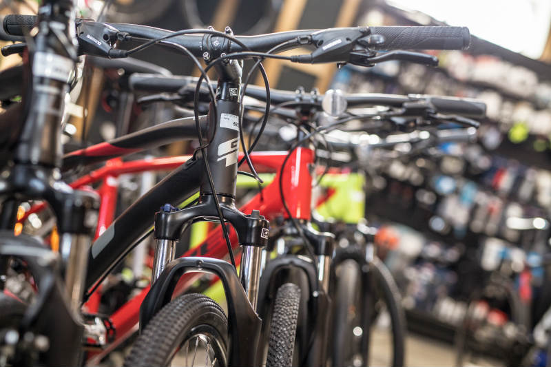 POŽIČOVŇA BICYKLOV POŽIČOVŇA BICYKLOV