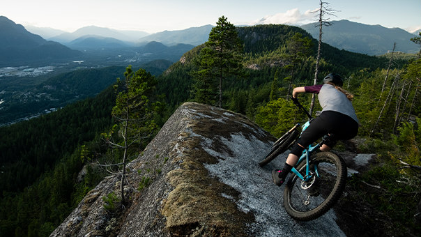 Cyklistické nohavice - Krátke voľné Assos 