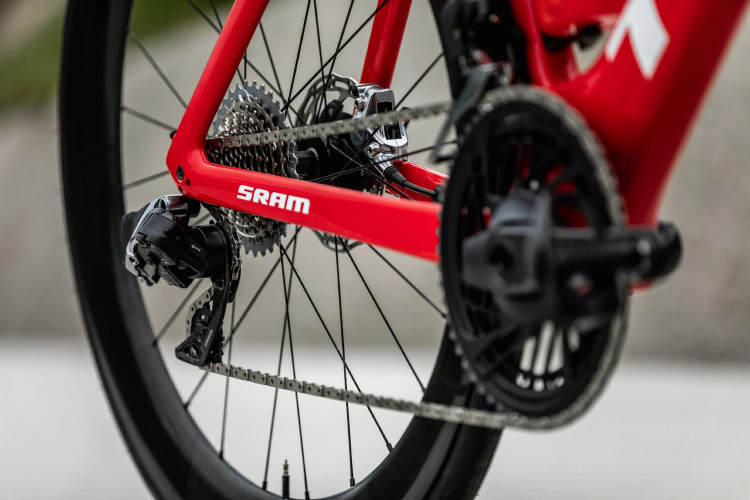 Rozdiely v jednotlivých komponentoch Sram verzus Shimano